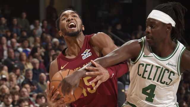 CLEVELAND, OH - DECEMBER 1: Donovan Mitchell #45 of the Cleveland Cavaliers drives to the basket during the game against the Boston Celtics on December 1, 2024 at Rocket Mortgage FieldHouse in Cleveland, Ohio. NOTE TO USER: User expressly acknowledges and agrees that, by downloading and/or using this Photograph, user is consenting to the terms and conditions of the Getty Images License Agreement. Mandatory Copyright Notice: Copyright 2024 NBAE