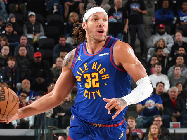 INGLEWOOD, CA - DECEMBER 1: Aaron Gordon #32 of the Denver Nuggets dribbles the ball during the game against the LA Clippers on December 1, 2024 at Intuit Dome in Los Angeles, California. NOTE TO USER: User expressly acknowledges and agrees that, by downloading and/or using this Photograph, user is consenting to the terms and conditions of the Getty Images License Agreement. Mandatory Copyright Notice: Copyright 2024 NBAE