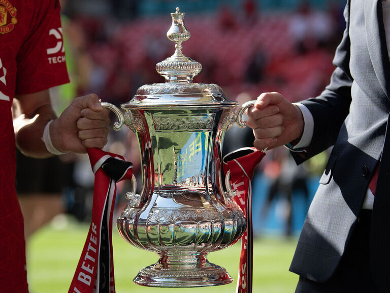 FA Cup 3rd-round draw: Arsenal to face Man United, Liverpool get Accrington FA Cup 3rd-round draw: Arsenal to face Man United, Liverpool get Accrington