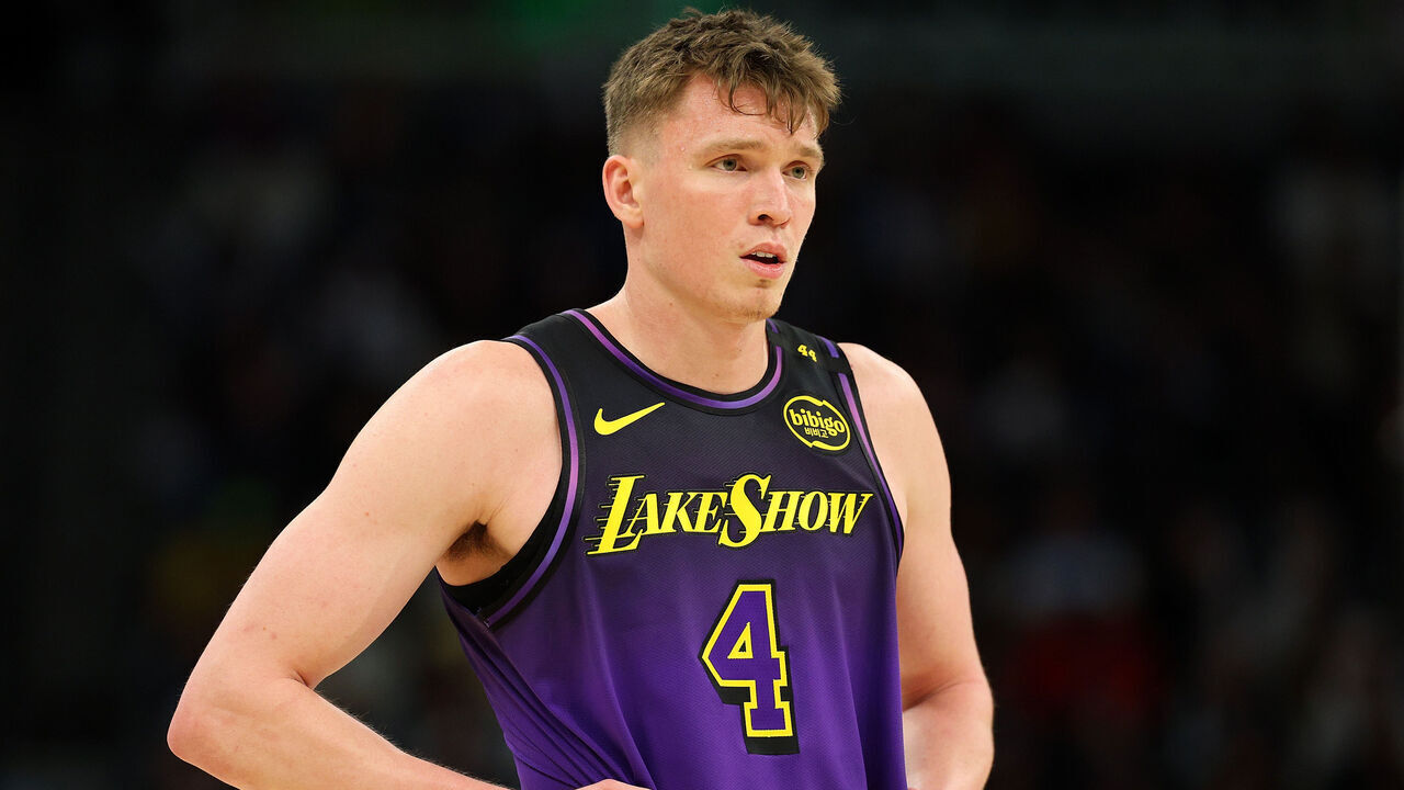 MINNEAPOLIS, MINNESOTA - DECEMBER 02: Dalton Knecht #4 of the Los Angeles Lakers looks on against the Minnesota Timberwolves in the third quarter at Target Center on December 02, 2024 in Minneapolis, Minnesota. The Timberwolves defeated the Lakers 109-80.