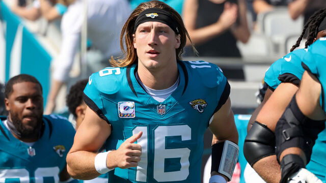 JACKSONVILLE, FLORIDA - OCTOBER 27: Trevor Lawrence #16 of the Jacksonville Jaguars takes the field prior to the game against the Green Bay Packers at EverBank Field on October 27, 2024 in Jacksonville, Florida.