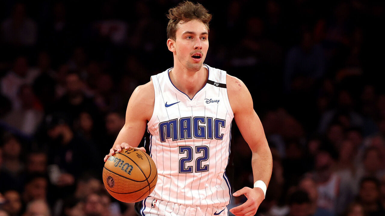 NEW YORK, NEW YORK - DECEMBER 03: Franz Wagner #22 of the Orlando Magic in action against the New York Knicks during their game at Madison Square Garden on December 03, 2024 in New York City. User expressly acknowledges and agrees that, by downloading and or using this photograph, User is consenting to the terms and conditions of the Getty Images License Agreement.