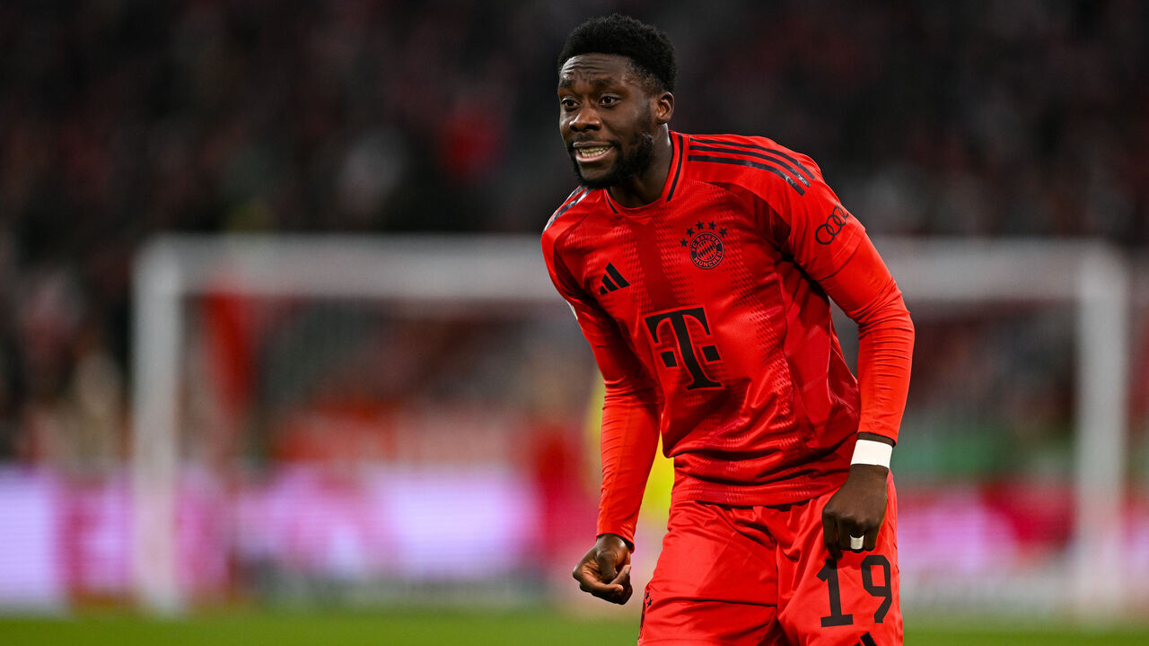 MUNICH, GERMANY - DECEMBER 03: Alphonso Davies of FC Bayern München reacts during the DFB Cup round of 16 match between FC Bayern München and Bayer 04 Leverkusen at Allianz Arena on December 03, 2024 in Munich, Germany.