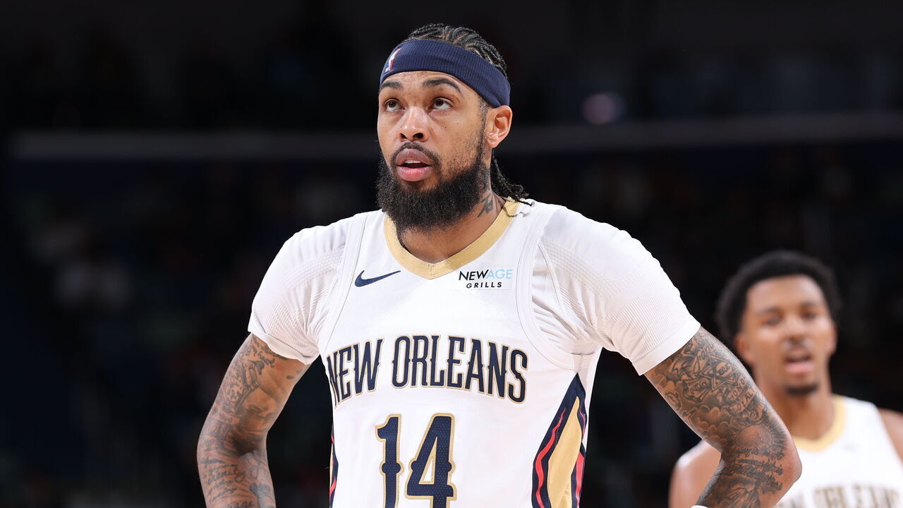 NEW ORLEANS, LA - DECEMBER 7: Brandon Ingram #14 of the New Orleans Pelicans during the game against the Oklahoma City Thunder during a regular season game on December 7, 2024 at United Center in Chicago, Illinois. Mandatory Copyright Notice: Copyright 2024 NBAE