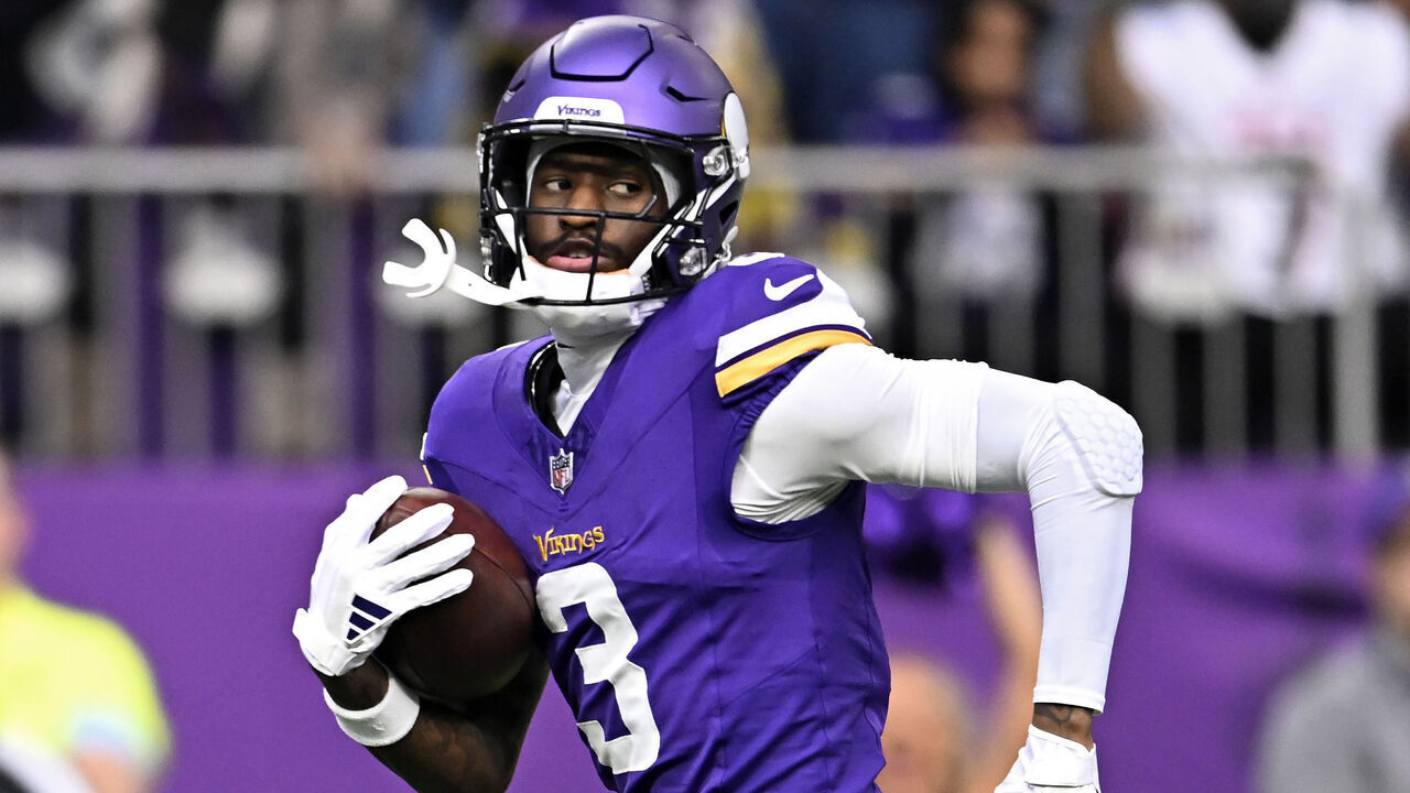 MINNEAPOLIS, MINNESOTA - DECEMBER 08: Jordan Addison #3 of the Minnesota Vikings runs in for a touchdown against the Atlanta Falcons during the first quarter at U.S. Bank Stadium on December 08, 2024 in Minneapolis, Minnesota.