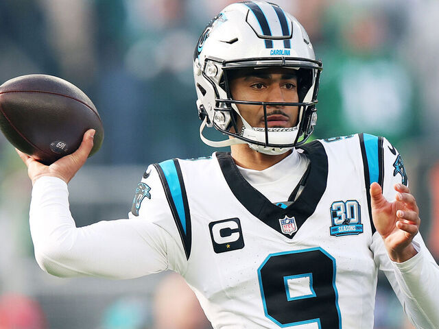 PHILADELPHIA, PENNSYLVANIA - DECEMBER 08: Bryce Young #9 of the Carolina Panthers throws a pass in the first quarter of a game against the Philadelphia Eagles at Lincoln Financial Field on December 08, 2024 in Philadelphia, Pennsylvania.