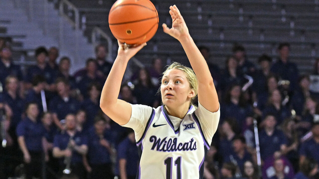 MANHATTAN, KS - NOVEMBER 18: Taryn Sides #11 of the Kansas State Wildcats shoots the ball in the second half against the Little Rock Trojans at Bramlage Coliseum on November 18, 2024 in Manhattan, Kansas.