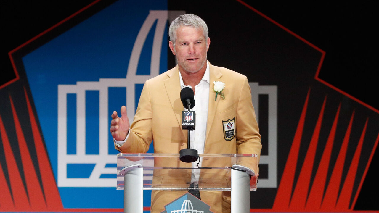CANTON, OH - AUGUST 06: Brett Favre, former NFL quarterback, speaks during his 2016 Class Pro Football Hall of Fame induction speech during the NFL Hall of Fame Enshrinement Ceremony at the Tom Benson Hall of Fame Stadium on August 6, 2016 in Canton, Ohio.