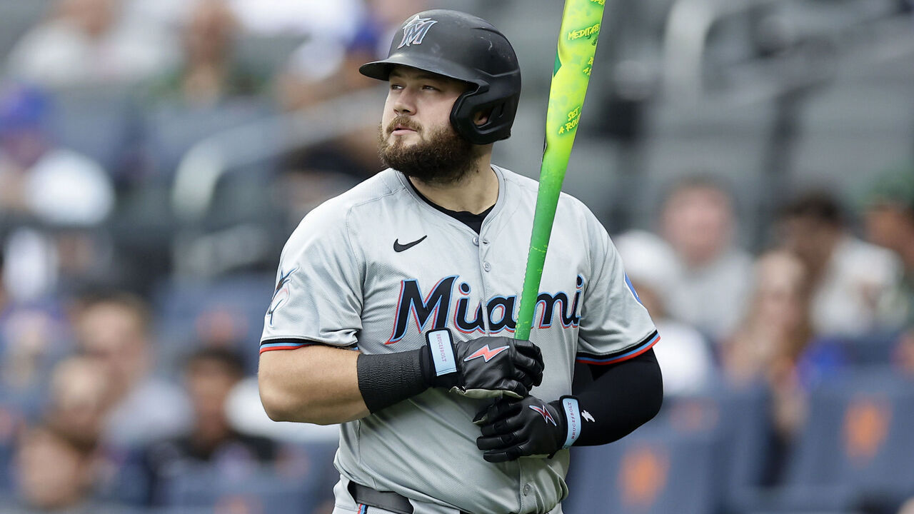 NEW YORK, NEW YORK - AUGUST 17: Jake Burger #36 of the Miami Marlins in action against the New York Mets at Citi Field on August 17, 2024 in New York City. The Mets defeated the Marlins 4-0.