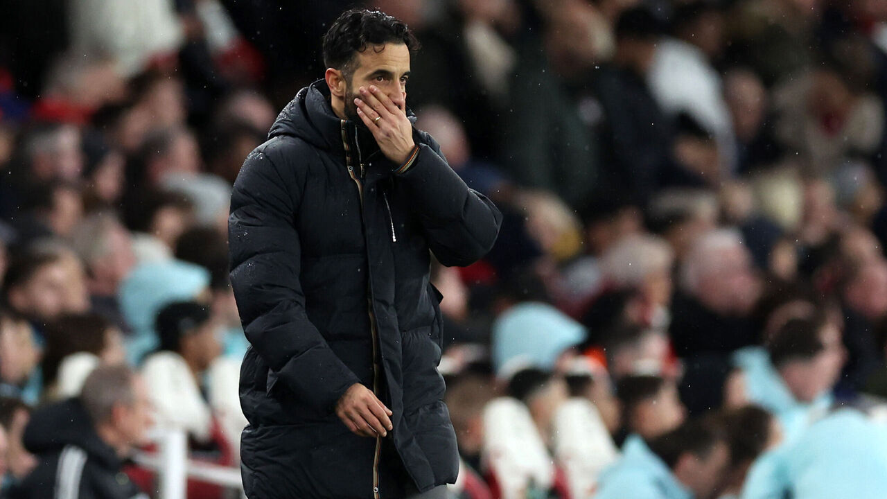 LONDON, ENGLAND - DECEMBER 04: Ruben Amorim Manager / Head Coach of Manchester United reacduring the Premier League match between Arsenal FC and Manchester United FC at Emirates Stadium on December 04, 2024 in London, England.