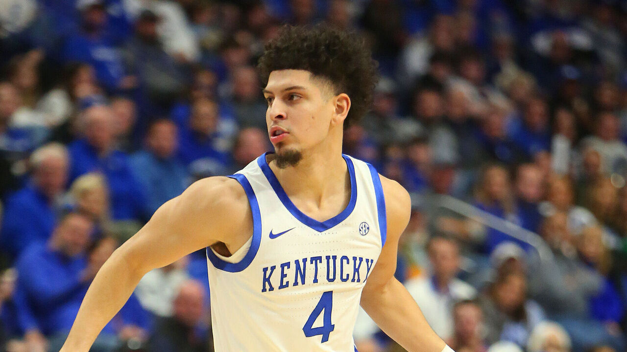 LEXINGTON, KY - NOVEMBER 29: Kentucky Wildcats guard Koby Brea (4) in a game between the Georgia State Panthers and the Kentucky Wildcats on November 29, 2024, at Rupp Arena in Lexington, KY.