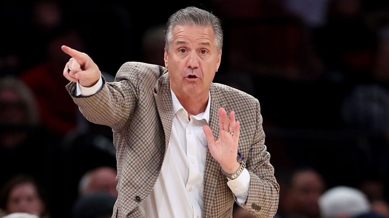 NEW YORK, NEW YORK - DECEMBER 10: Head coach John Calipari of the Arkansas Razorbacks reacts against the Michigan Wolverines during the first half of the Jimmy V Classic at Madison Square Garden on December 10, 2024 in New York City.