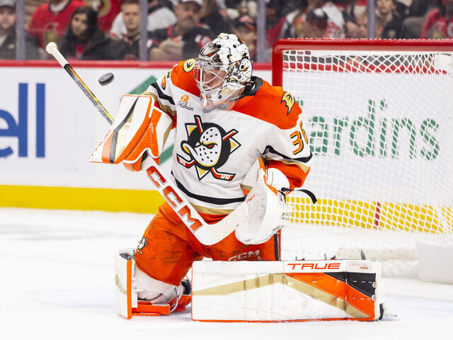OTTAWA, ON - DECEMBER 11: Anaheim Ducks Goalie John Gibson (36) makes a save during first period National Hockey League action between the Anaheim Ducks and Ottawa Senators on December 11, 2024, at Canadian Tire Centre in Ottawa, ON, Canada.