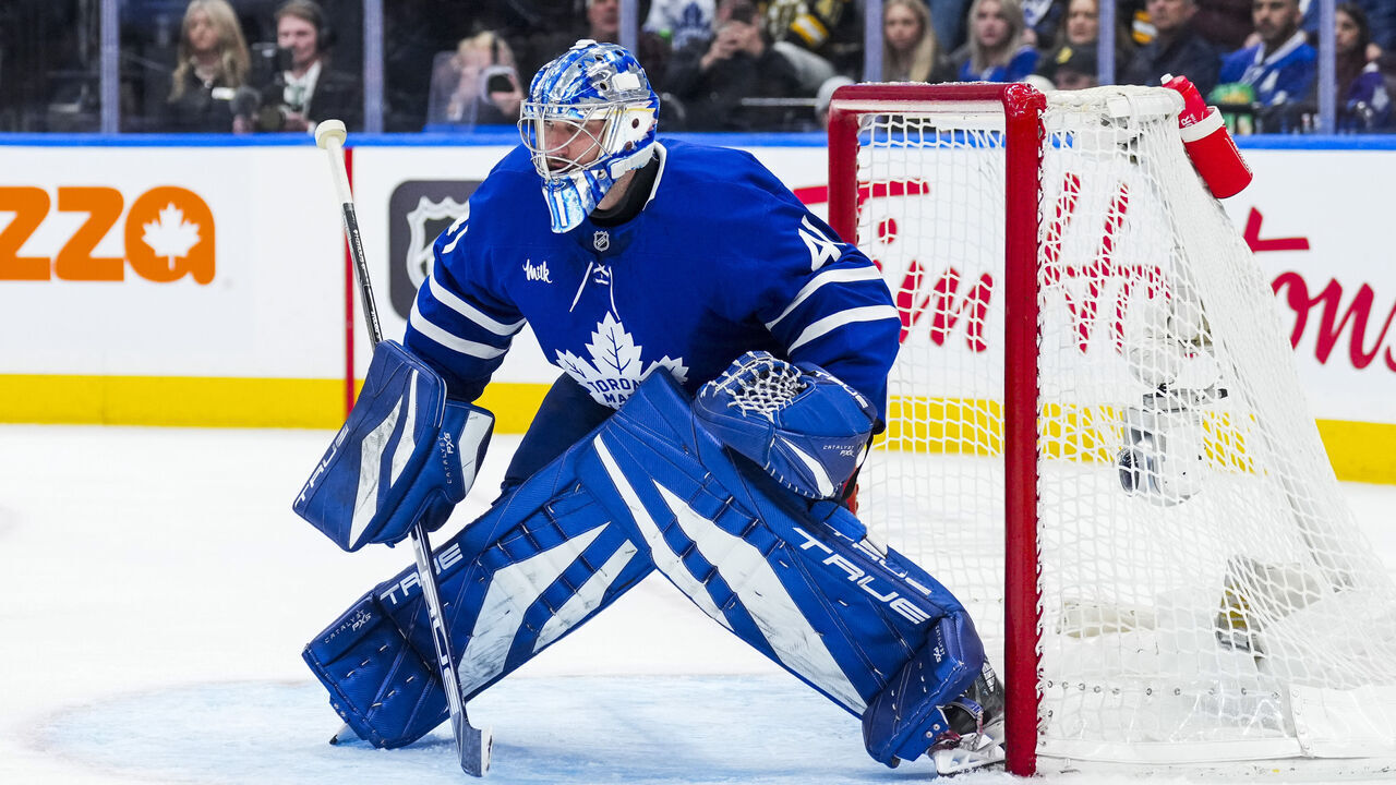 TORONTO, ON - NOVEMBER 5: Anthony Stolarz #41 of the Toronto Maple Leafs tends the goal against the Boston Bruins during the third period at the Scotiabank Arena on November 5, 2024 in Toronto, Ontario, Canada.