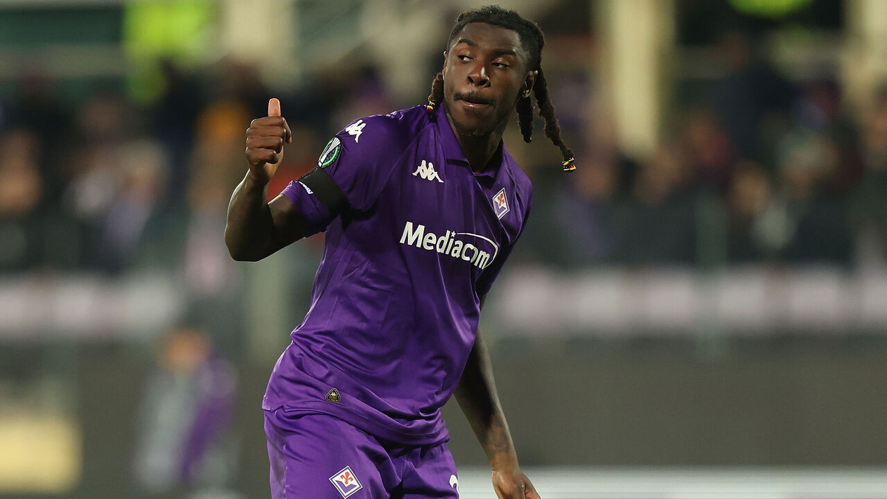 FLORENCE, ITALY - DECEMBER 12: Moise Kean of ACF Fiorentina gestures during the UEFA Europa League 2024/25 League Phase MD6 match between ACF Fiorentina and LASK at Stadio Artemio Franchi on December 12, 2024 in Florence, Italy.