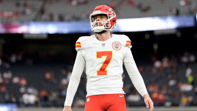 LAS VEGAS, NEVADA - OCTOBER 27: Place kicker Harrison Butker #7 of the Kansas City Chiefs warms up prior to an NFL football game against the Las Vegas Raiders, at Allegiant Stadium on October 27, 2024 in Las Vegas, Nevada.