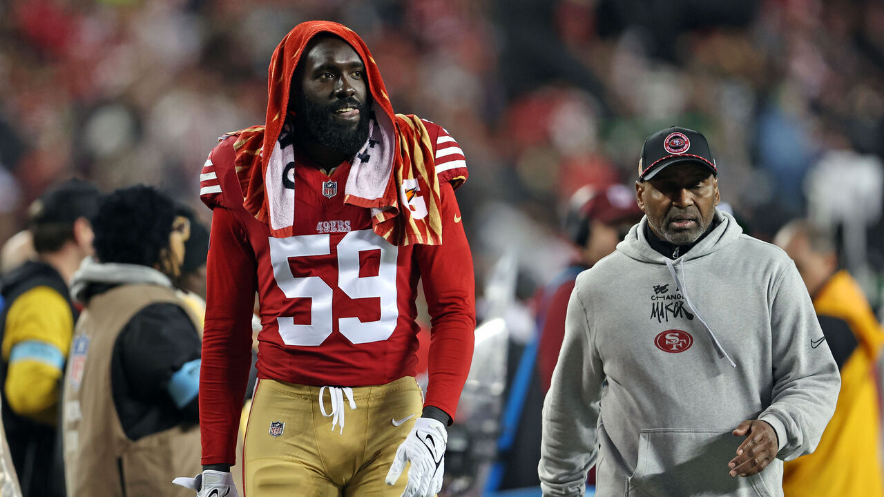 San Francisco 49ers' De'Vondre Campbell walks to the locker room in 2nd half of 12-6 loss to Los Angeles Rams in NFL game at Levi's Stadium in Santa Clara, Calif., on Thursday, December 12, 2024.