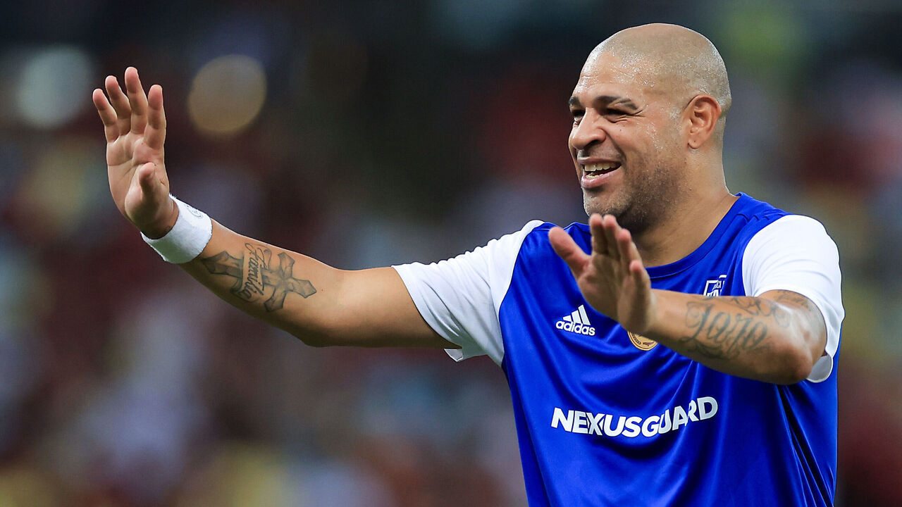 RIO DE JANEIRO, BRAZIL - DECEMBER 15: Adriano "Imperador" of Flamengo gestures during the Adriano's Last Game match between Flamengo Stars and Friends From Italy at Maracana Stadium on December 15, 2024 in Rio de Janeiro, Brazil.
