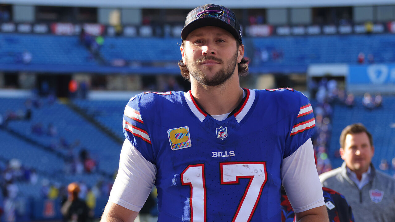 ORCHARD PARK, NEW YORK - OCTOBER 20: Josh Allen #17 of the Buffalo Bills celebrates after defeating the Tennessee Titans 34-10 at Highmark Stadium on October 20, 2024 in Orchard Park, New York.