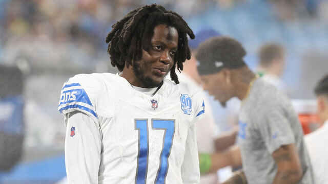 CHARLOTTE, NC - AUGUST 25: Detroit Lions quarterback Teddy Bridgewater (17) during a preseason NFL football game between the Detroit Lions and the Carolina Panthers on August 25, 2023, at Bank of America Stadium in Charlotte, N.C.