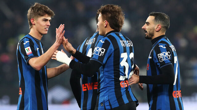 TURIN, ITALY - DECEMBER 18: Charles De Ketelaere of Atalanta celebrates scoring his team's second goal with teammates during the Coppa Italia match between Atalanta and Cesena at Allianz Stadium on December 18, 2024 in Turin, Italy.