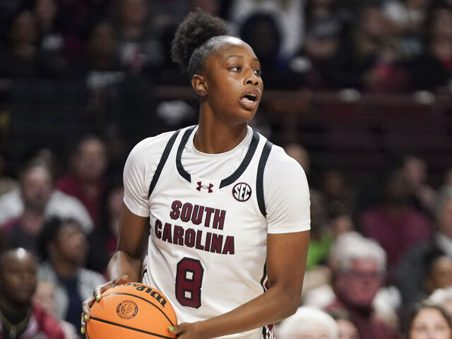 COLUMBIA, SOUTH CAROLINA - DECEMBER 15: Joyce Edwards #8 of the South Carolina Gamecocks survey the defense during the second quarter of an NCAA women's basketball game against South Florida Bulls at Colonial Life Arena on December 15, 2024 in Columbia, South Carolina. The South Carolina Gamecocks won 78-62.
