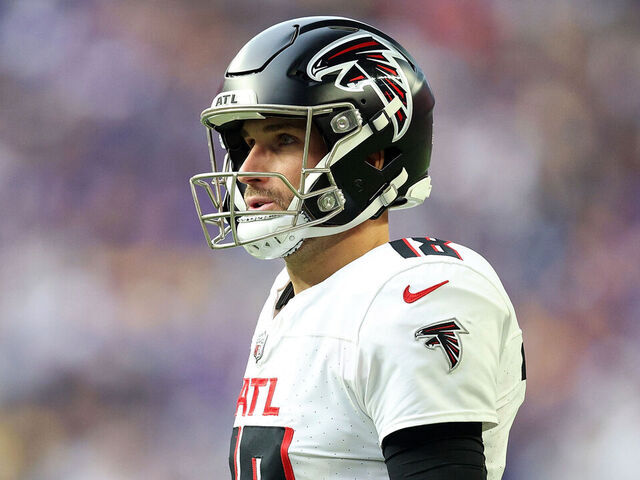 MINNEAPOLIS, MINNESOTA - DECEMBER 08: Kirk Cousins #18 of the Atlanta Falcons looks on against the Minnesota Vikings in the second quarter at U.S. Bank Stadium on December 08, 2024 in Minneapolis, Minnesota. The Vikings defeated the Falcons 42-21.