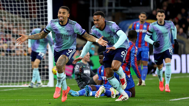 LONDON, ENGLAND - DECEMBER 21: Gabriel Jesus of Arsenal celebrates scoring his team's first goal with teammate Gabriel during the Premier League match between Crystal Palace FC and Arsenal FC at Selhurst Park on December 21, 2024 in London, England.