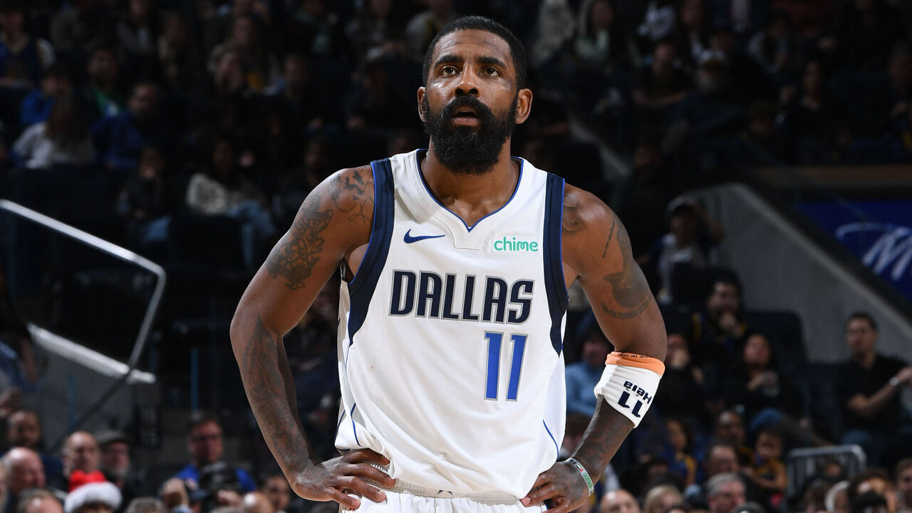 SAN FRANCISCO, CA - DECEMBER 15: Kyrie Irving #11 of the Dallas Mavericks looks on during the game against the Golden State Warriors on December 15, 2024 at Chase Center in San Francisco, California. NOTE TO USER: User expressly acknowledges and agrees that, by downloading and or using this photograph, user is consenting to the terms and conditions of Getty Images License Agreement. Mandatory Copyright Notice: Copyright 2024 NBAE