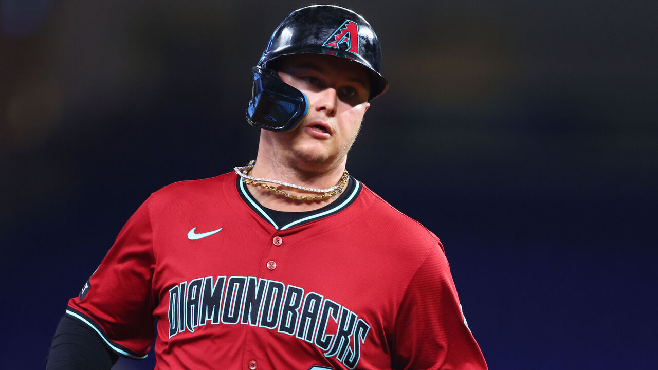 MIAMI, FLORIDA - AUGUST 20: Joc Pederson #3 of the Arizona Diamondbacks runs to third base against the Miami Marlins during the first inning of the game at loanDepot park on August 20, 2024 in Miami, Florida.