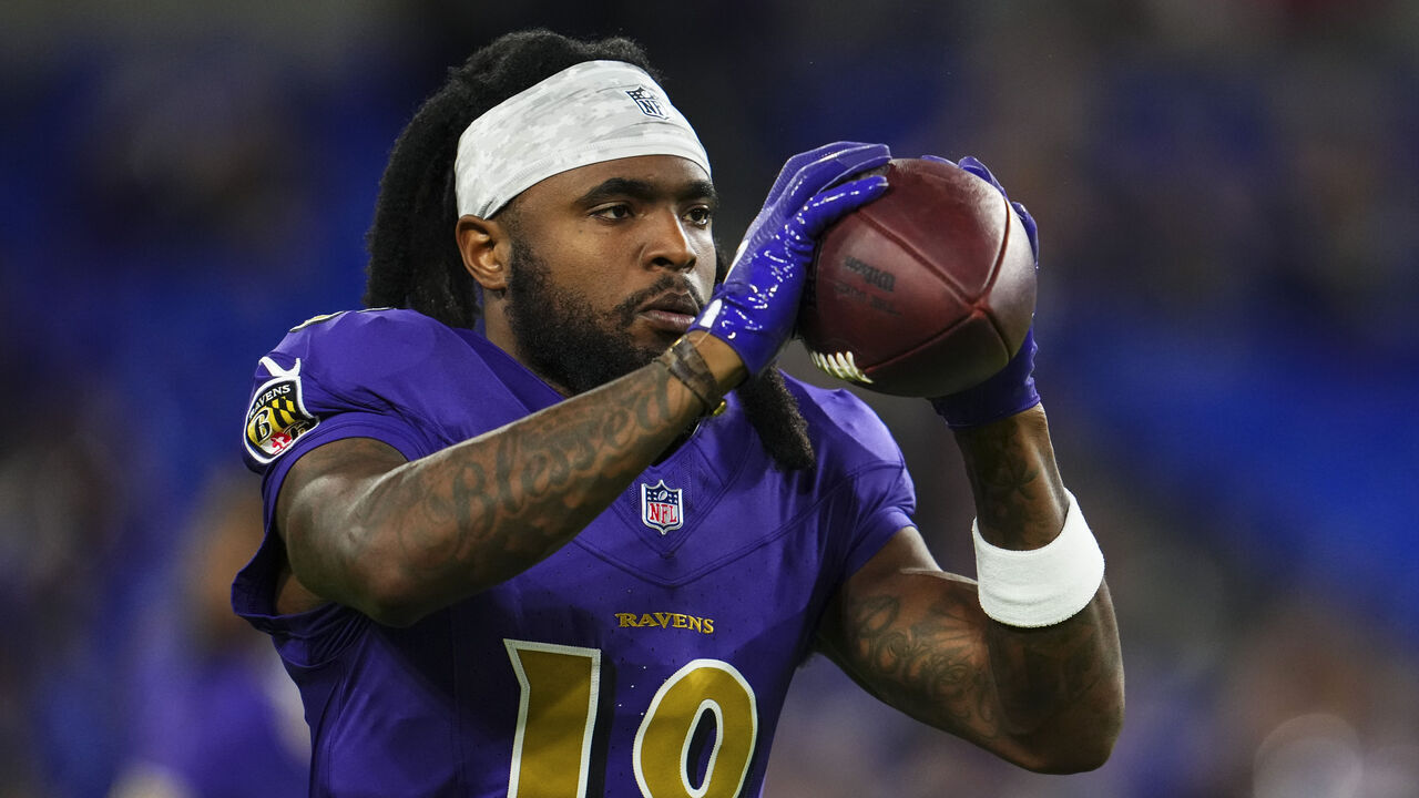 BALTIMORE, MD - NOVEMBER 07: Diontae Johnson #18 of the Baltimore Ravens warms up prior to an NFL football game against the Cincinnati Bengals at M&T Bank Stadium on November 7, 2024 in Baltimore, Maryland.