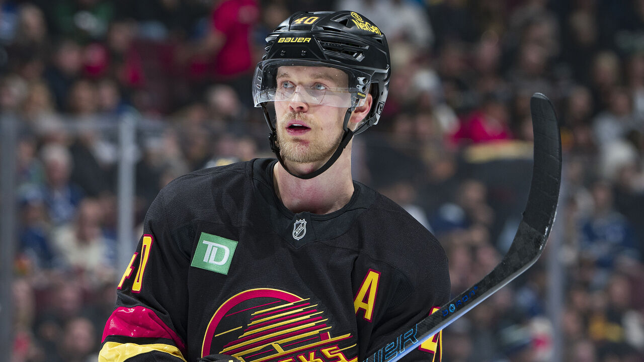 VANCOUVER, CANADA - DECEMBER 21: Elias Pettersson #40 of the Vancouver Canucks skates up ice during their NHL game against the Ottawa Senators at Rogers Arena on December 21, 2024 in Vancouver, British Columbia, Canada.