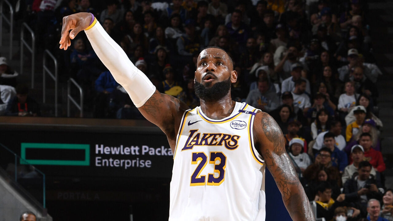 SAN FRANCISCO, CA - DECEMBER 25: LeBron James #23 of the Los Angeles Lakers looks on during the game against the Golden State Warriors on December 25, 2024 at Chase Center in San Francisco, California. NOTE TO USER: User expressly acknowledges and agrees that, by downloading and or using this photograph, user is consenting to the terms and conditions of Getty Images License Agreement. Mandatory Copyright Notice: Copyright 2024 NBAE