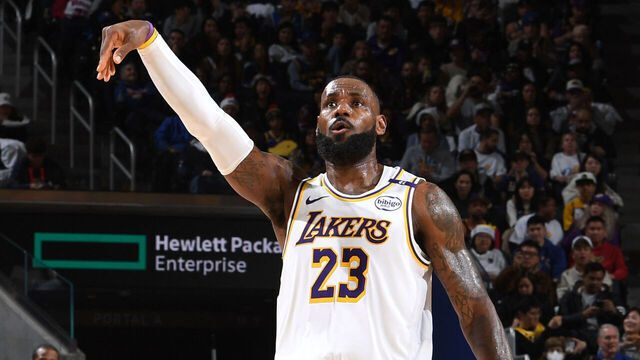 SAN FRANCISCO, CA - DECEMBER 25: LeBron James #23 of the Los Angeles Lakers looks on during the game against the Golden State Warriors on December 25, 2024 at Chase Center in San Francisco, California. NOTE TO USER: User expressly acknowledges and agrees that, by downloading and or using this photograph, user is consenting to the terms and conditions of Getty Images License Agreement. Mandatory Copyright Notice: Copyright 2024 NBAE