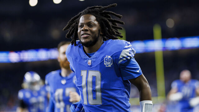 DETROIT, MICHIGAN - DECEMBER 16: Teddy Bridgewater #10 of the Detroit Lions runs off the field during an NFL football game against the Denver Broncos at Ford Field on December 16, 2023 in Detroit, Michigan.