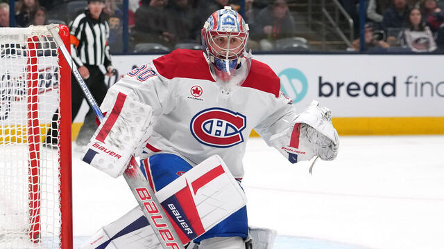 COLUMBUS, OHIO - NOVEMBER 27: Cayden Primeau #30 of the Montreal Canadiens in action during the game against the Columbus Blue Jackets at Nationwide Arena on November 27, 2024 in Columbus, Ohio.