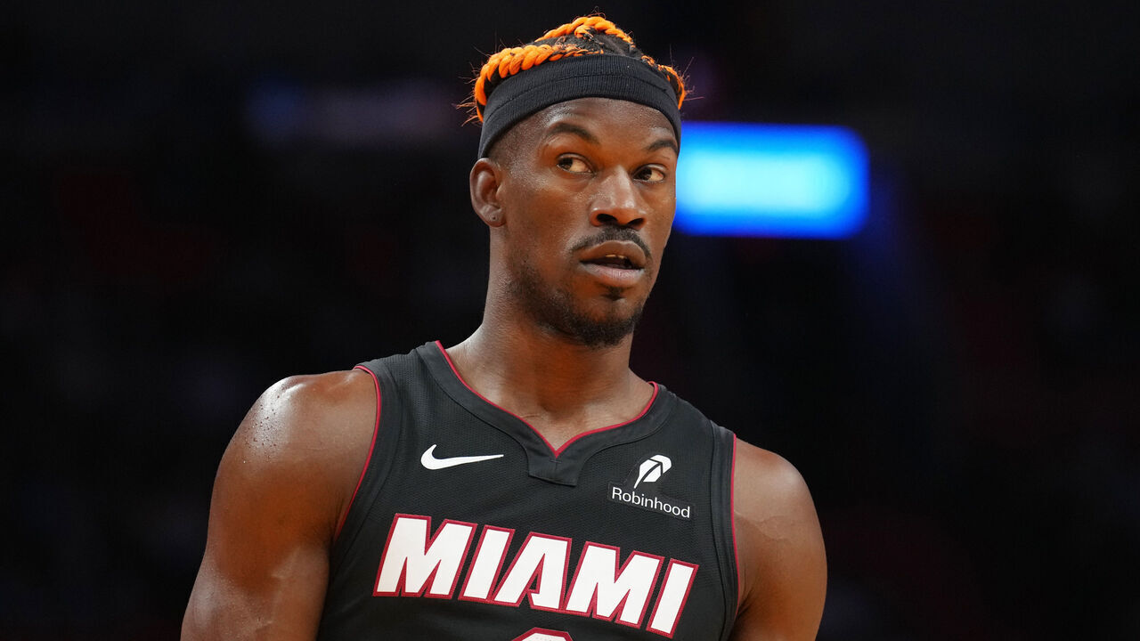 MIAMI, FL - DECEMBER 20: Jimmy Butler #22 of the Miami Heat looks on during the game against the Oklahoma City Thunder on December 20, 2024 at Kaseya Center in Miami, Florida. Mandatory Copyright Notice: Copyright 2024 NBAE