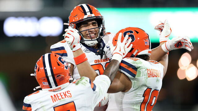 SAN DIEGO, CALIFORNIA - DECEMBER 27: Jackson Meeks #7 and Darrell Gill Jr. #82 celebrate a touchdown by Oronde Gadsden II #19 of the Syracuse Orange during the first half of the DirecTV Holiday Bowl against the Washington State Cougars at Snapdragon Stadium on December 27, 2024 in San Diego, California.