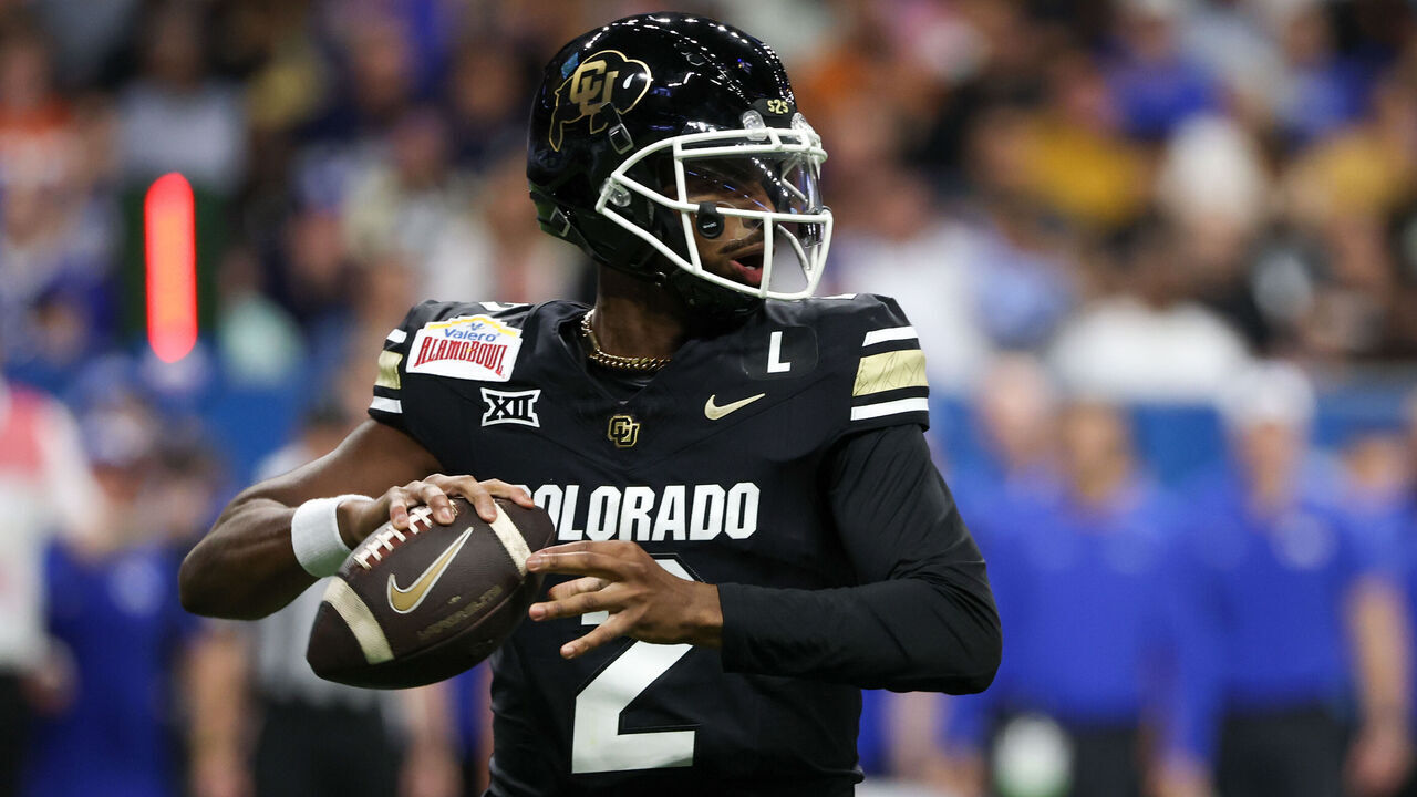 SAN ANTONIO, TX - DECEMBER 28: Colorado Buffaloes quarterback Shedeur Sanders (2) readies to pass the ball during the football game between BYU Cougars and Colorado Buffalos on December 28, 2024, at the Alamodome in San Antonio, Texas.