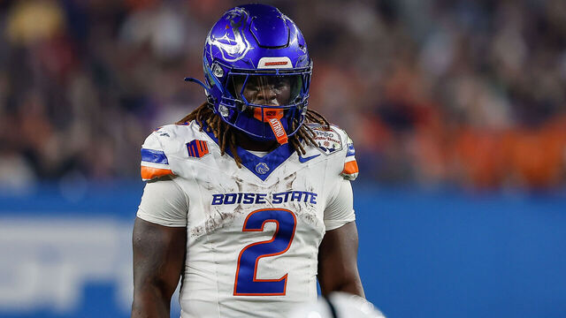 GLENDALE, AZ - DECEMBER 31: Running Back Ashton Jeanty #2 of the Boise State Broncos lines up during the Penn State Nittany Lions versus Boise State Broncos College Football Playoff Quarterfinal at the Vrbo Fiesta Bowl on December 31,2024, at State Farm Stadium in Glendale, AZ.