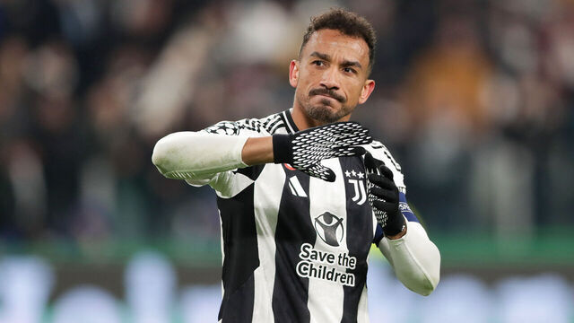 TURIN, ITALY - 2024/12/11: Danilo Luiz da Silva of Juventus seen during the UEFA Champions League match between Juventus and Manchester City at Juventus Stadium. Final Score; Juventus 2:0 Manchester City.