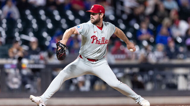 NEW YORK, NEW YORK - SEPTEMBER 20: Tyler Gilbert #40 of the Philadelphia Phillies throws a pitch during the eighth inning of the game against the New York Mets at Citi Field on September 20, 2024 in New York City.