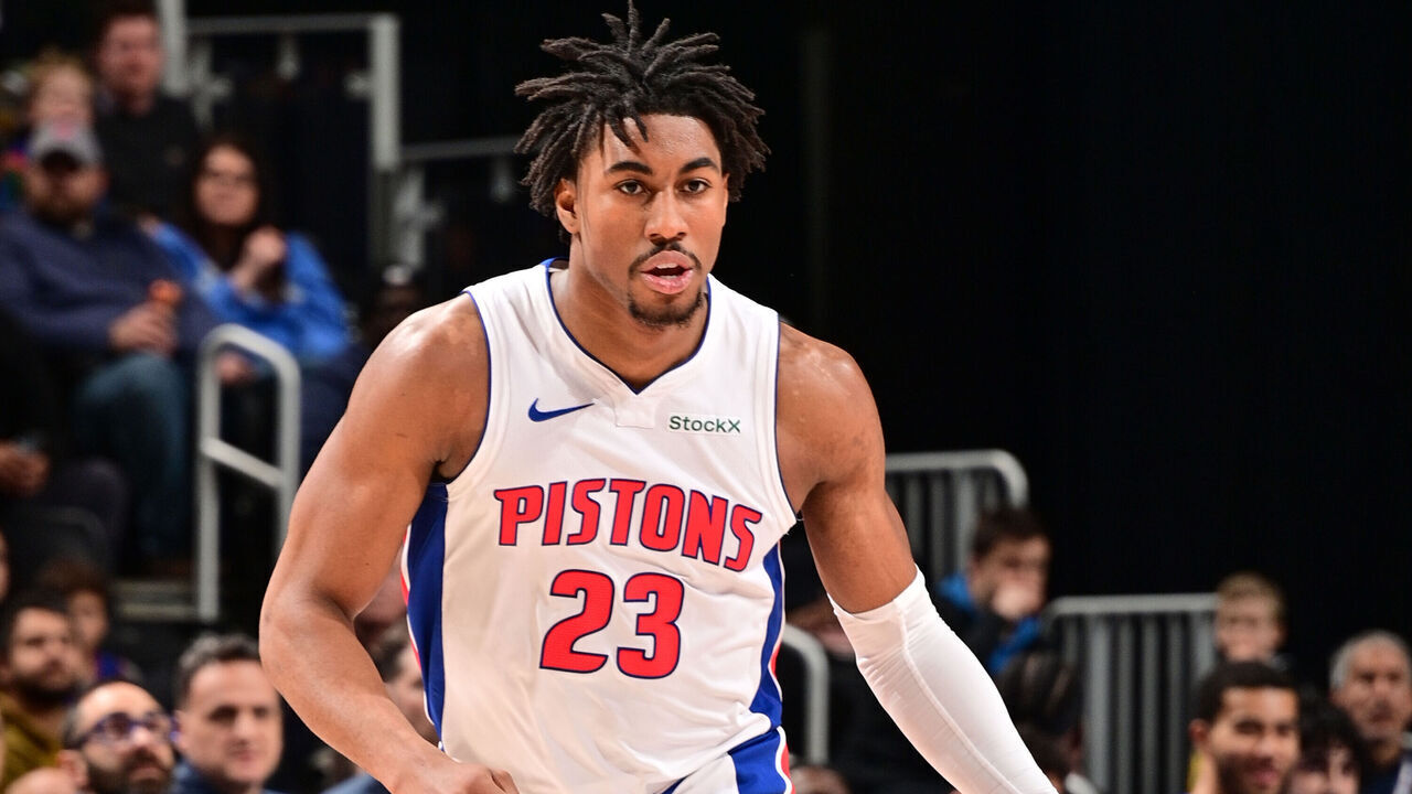 DETROIT, MI - JANUARY 1: Jaden Ivey #23 of the Detroit Pistons dribbles the ball during the game against the Orlando Magic on January 1, 2025 at Little Caesars Arena in Detroit, Michigan. NOTE TO USER: User expressly acknowledges and agrees that, by downloading and/or using this photograph, User is consenting to the terms and conditions of the Getty Images License Agreement. Mandatory Copyright Notice: Copyright 2025 NBAE