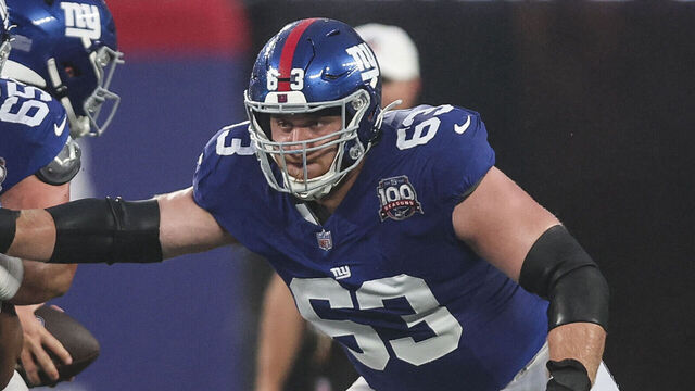 EAST RUTHERFORD, NJ - AUGUST 08: Jake Kubas #63 of the New York Giants steps up to block during an NFL football game against the Detroit Lions at MetLife Stadium on August 8, 2024 in East Rutherford, NJ.
