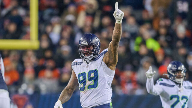 CHICAGO, IL - DECEMBER 26: Seattle Seahawks defensive end Leonard Williams (99) celebrates after a play in action during a game between the Seattle Seahawks and the Chicago Bears on December 26, 2024 at Soldier Field in Chicago, IL.