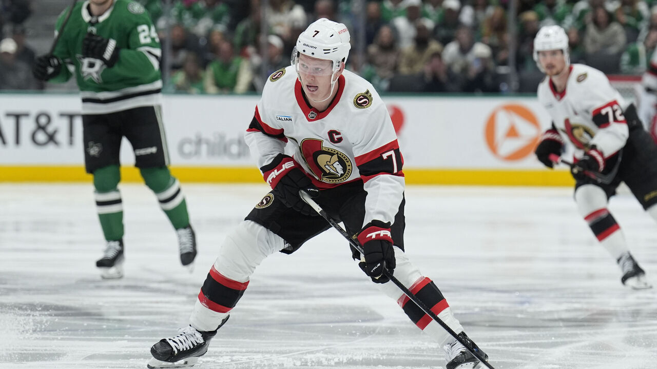 DALLAS, TX - JANUARY 2: Brady Tkachuk #7 of the Ottawa Senators handles the puck against the Dallas Stars at the American Airlines Center on January 2, 2025 in Dallas, Texas.