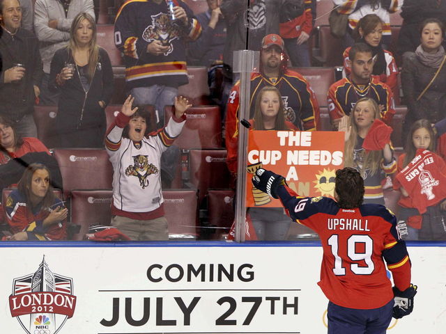 PHOTO: Nobody in Florida wants to watch the Panthers play the Senators