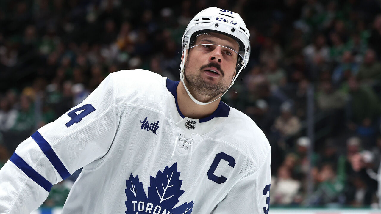 DALLAS, TEXAS - DECEMBER 18: Auston Matthews #34 of the Toronto Maple Leafs looks on during the third period against the Dallas Stars at American Airlines Center on December 18, 2024 in Dallas, Texas.