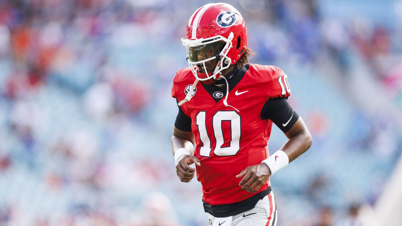 JACKSONVILLE, FLORIDA - NOVEMBER 02: Jaden Rashada #10 of the Georgia Bulldogs looks on before the start of a game against the Florida Gators at EverBank Stadium on November 02, 2024 in Jacksonville, Florida.