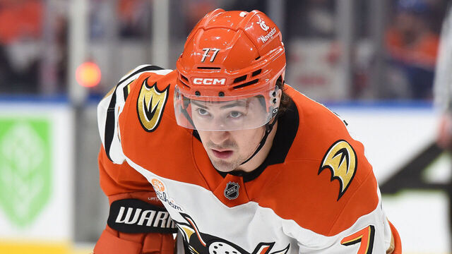 EDMONTON, CANADA - JANUARY 3: Frank Vatrano #77 of the Anaheim Ducks awaits a face-off during the game against the Edmonton Oilers at Rogers Place on January 3, 2025, in Edmonton, Alberta, Canada.